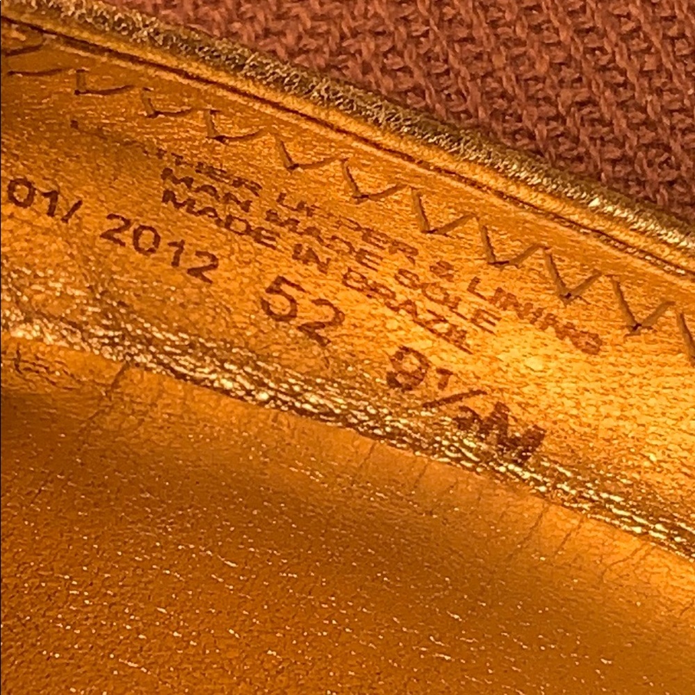 Tory Burch Gold Leather Magnificent Almost New! - Picture 15 of 15